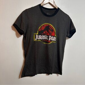 Universal Studios Jurassic Park Ringer Tee T-shirt Adult Unisex Small Grey